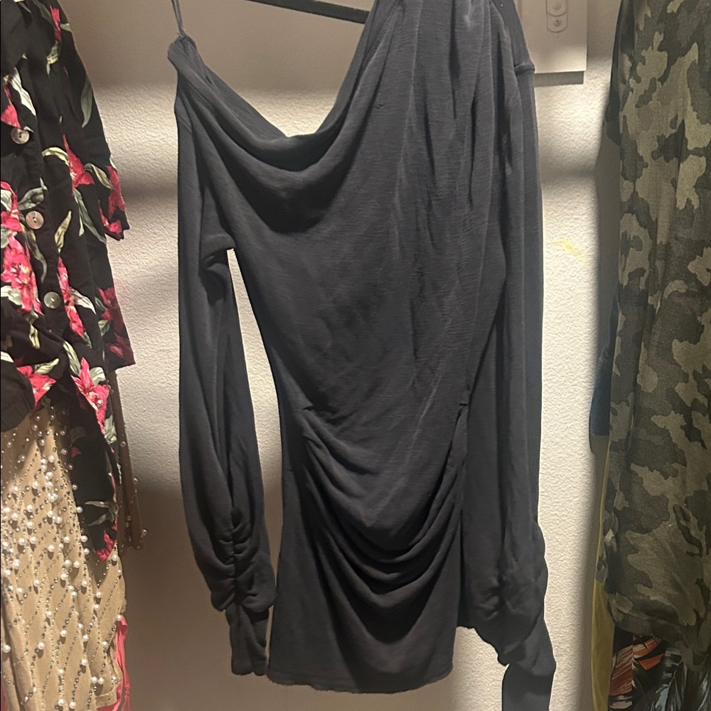 Stylish Black Off-Shoulder Dress